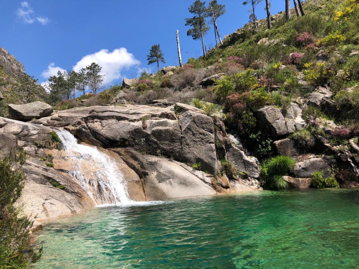 Waterfalls Geres Al Exterior foto
